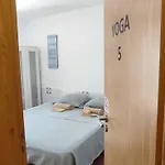 Surf Vibe Quarto em Acomodações Particulares Faro