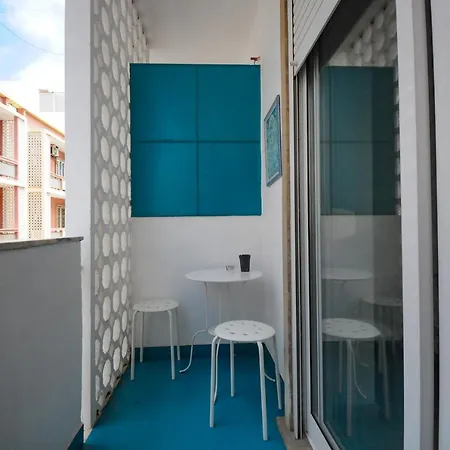 Проживание в семье Surf Vibe